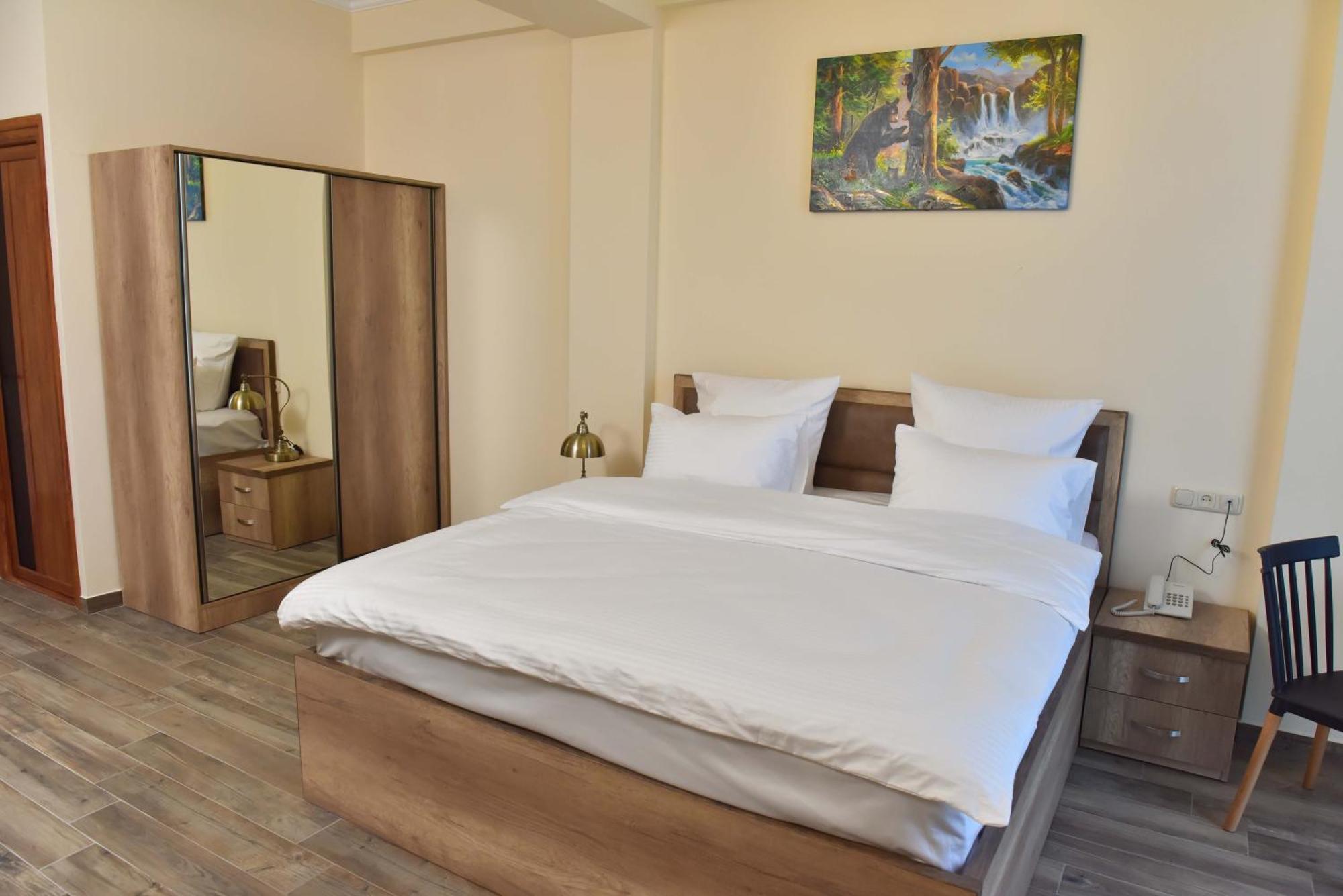 Altunyan Hotel Erivan Exterior foto